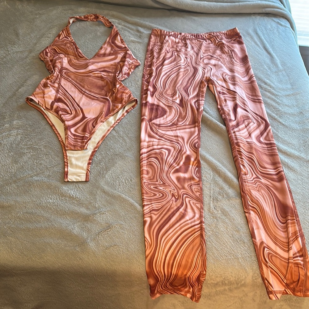 Brown Retro Print Set